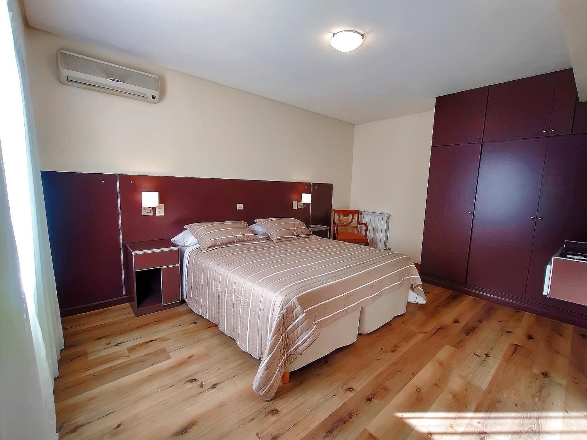 Condor 3*